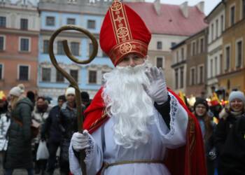 Święty Mikołaj przejdzie przez miasto. Barwny orszak po raz dwunasty 2 EAttachments9186953e4a8b2935d1bf37120b59e3672f79384 xl