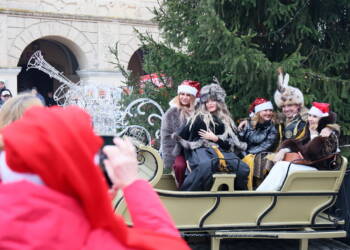 Kazimierski Jarmark Świąteczny 3 EAttachments9187047880d50aebf227ca337f7c7f0d5669a5b xl