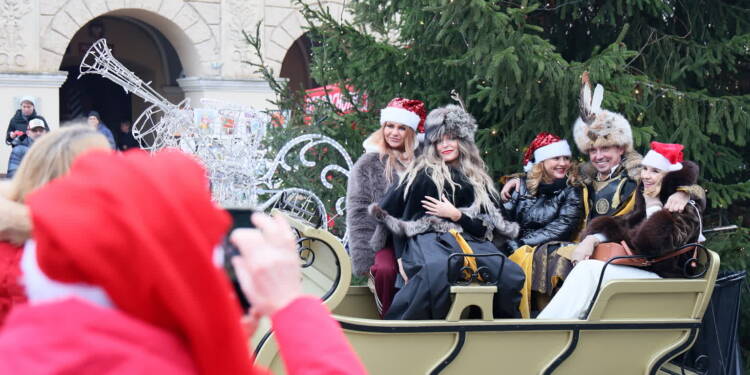 Kazimierski Jarmark Świąteczny 1 EAttachments9187047880d50aebf227ca337f7c7f0d5669a5b xl