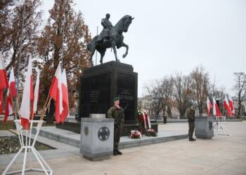 "Jeden z najważniejszych bojowników o niepodległość". Lublin świętował urodziny marszałka Piłsudskiego 2 EAttachments9187532026392f267e714ae0714ce586b41acb6 xl