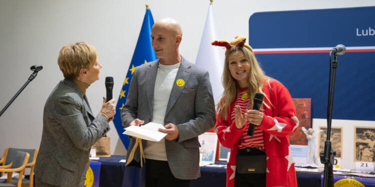 Dary zamiast pieniędzy. Zakończyła się wyjątkowa „licytacja” akcji PDPZ 1 EAttachments9192371ce432d9b5a91a04b6ea09c6d18614146 xl 1