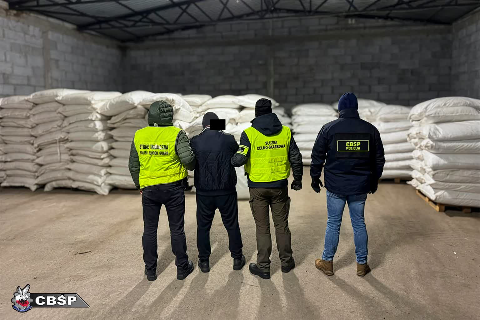 Tony nielegalnego tytoniu nie trafiły na rynek [ZDJĘCIA]
