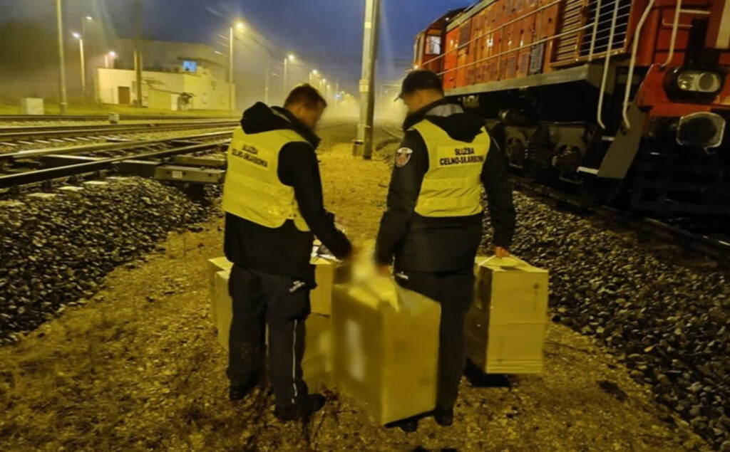 EAttachments91980910a01fda68fd1ba8110eef1280115ec71 xl