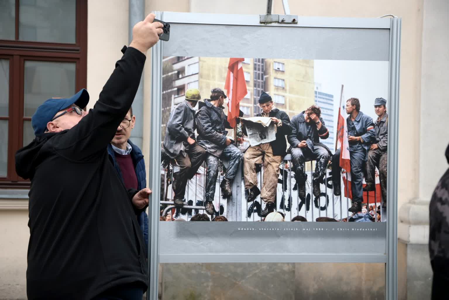 „Czas apokalipsy” w Lublinie. Słynny fotograf o legendarnym zdjęciu