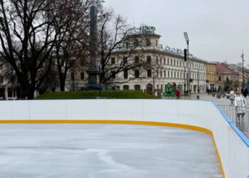 Lodowisko w centrum miasta. Będzie się można poślizgać na placu 3 EAttachments920093933ec17a65206c877922bb1f534dc4847 xl