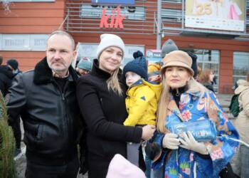 Rozdawali choinki i pomagali choremu Franiowi 6 EAttachments920194786298c699a16c0186b825c8940d5e31b xl