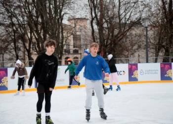 Lodowisko na placu Litewskim już działa 7 EAttachments9201993eb3a0fb8f1f330b1a186a99604cbdc86 xl