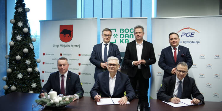 Liczą na tysiące miejsc pracy. W Lubelskiem ma powstać nowa strefa ekonomiczna 1 EAttachments920315263c85d8fea3a65f4a0888e30607c53a7