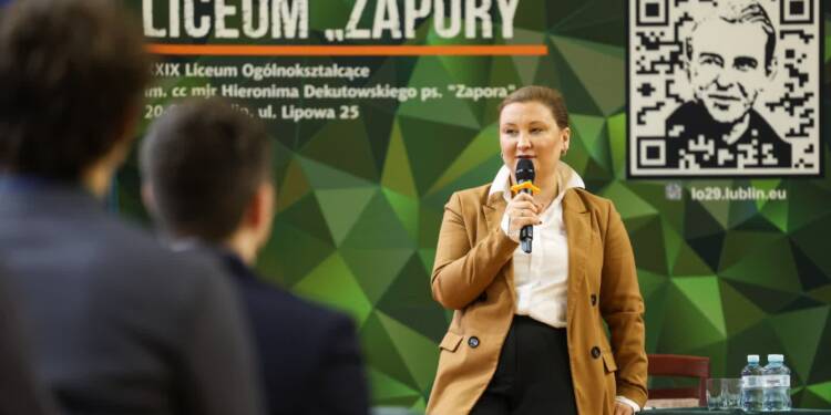 EAttachments92033353d3d33032835f8d7b868bc3a1b2ae712 xl