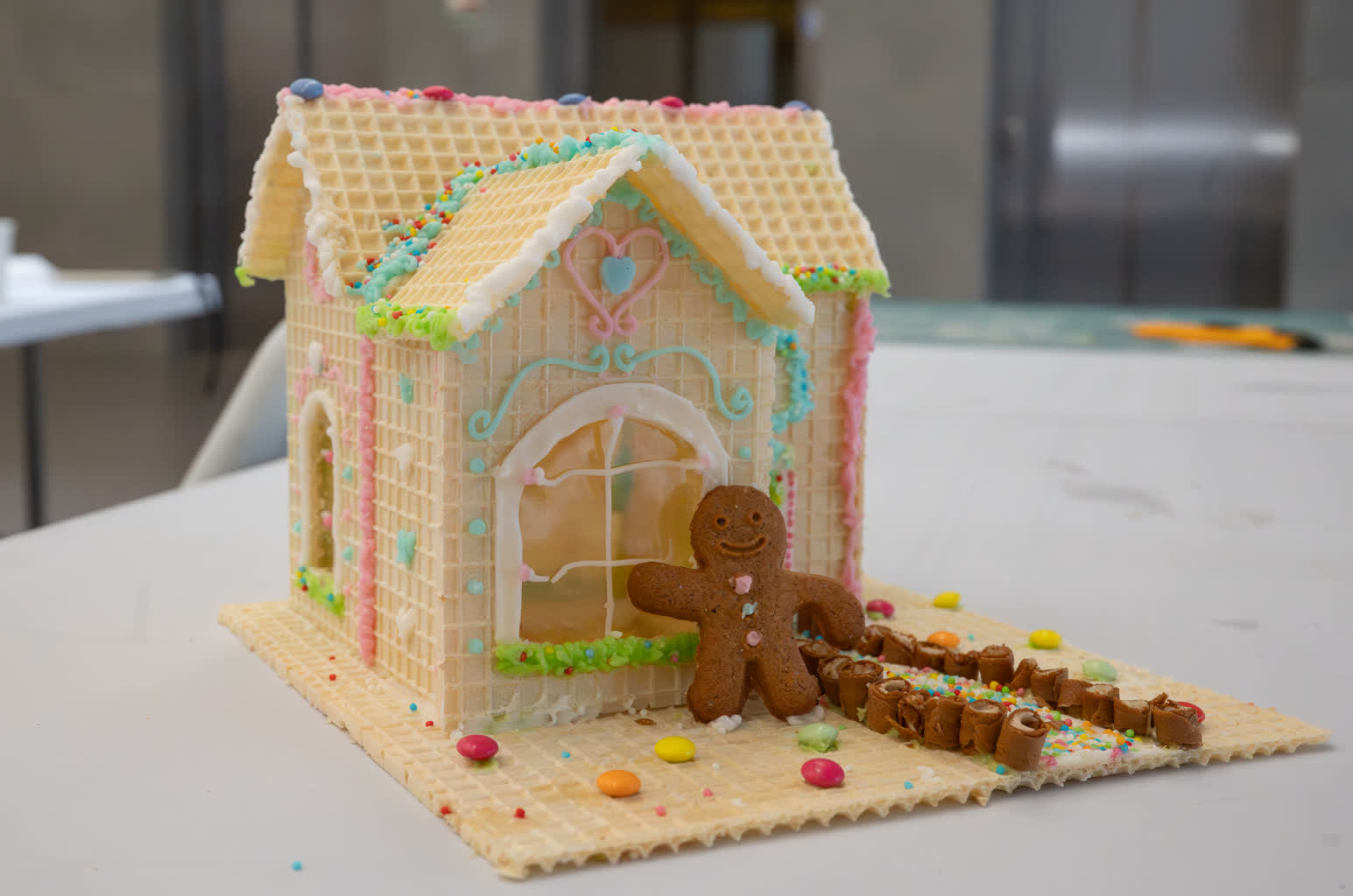 Piernikowe wizje architektury. Chatki studentów Politechniki zachwycają [ZDJĘCIA]