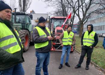 „To nie jest jedzenie, to jest pasza”. Rolnicy protestowali przeciwko umowie UE-Mercosur 5 EAttachments9210145994798cc87e99885742e9ae309049926 xl
