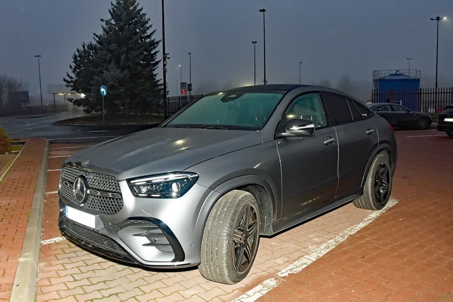 Poszukiwane auto nie wyjechało na Białoruś 2 12-337391.jpg