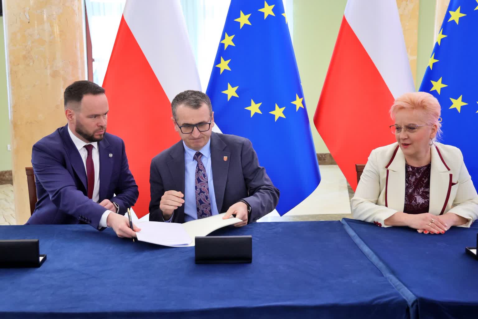 Walczą z wykluczeniem komunikacyjnym. Rządowe miliony na dofinansowanie przewozów 4 601439308_1188057783514253_6483645122981996263_n.jpg