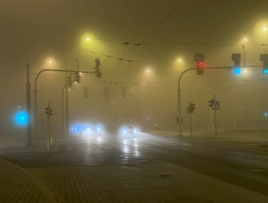 Mgły na drodze! Policja apeluje o zachowanie ostrożności 3 EAttachments9213628233e82d1ffc801baa8b76b5f91d799cc xl