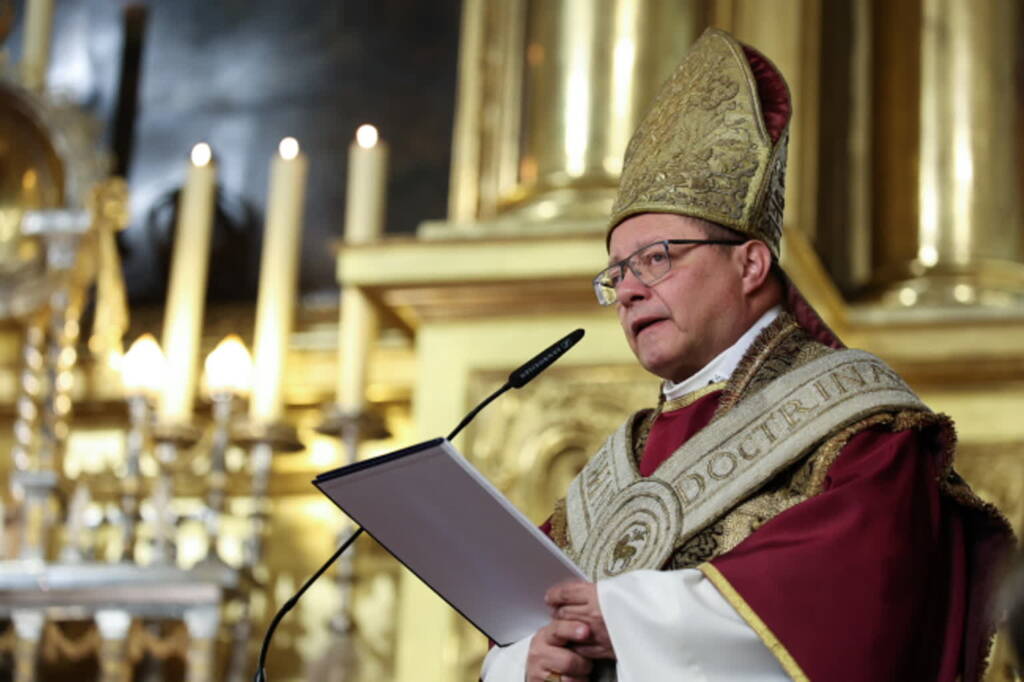 Kardynał Ryś objął urząd metropolity krakowskiego 1 EAttachments9213645a5ee2c29feb7ed6419a2351b298ad7dc xl