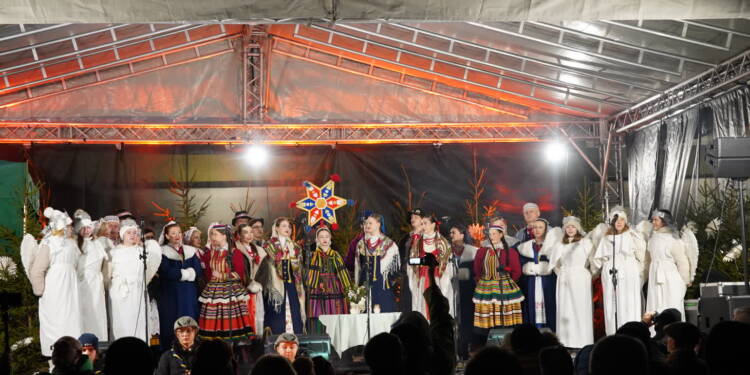 Drugi Dzień Jarmarku Świątecznego w Zamościu 1 EAttachments92154389572f0738d5a48cca39cb73ba63e338b xl 1