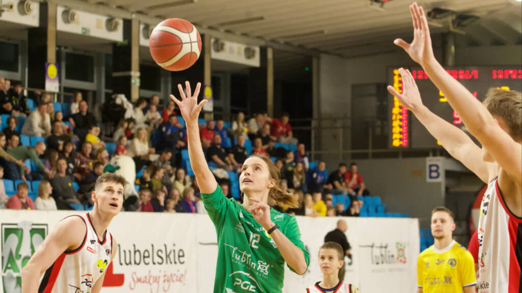 Rywalizacja w szczytnym celu. Mecz Słodkich Serc w Lublinie 4 EAttachments9217354b024c3bd3d457b563289c415727552e7 xl