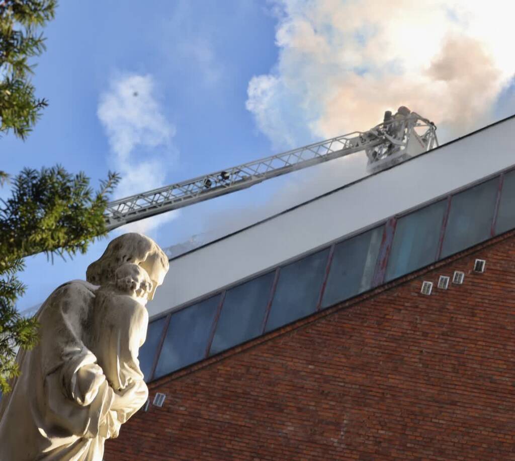 EAttachments92213794a87cd4b6d5985b71f3431f181b0787f xl 1