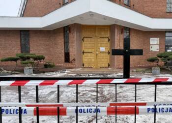 EAttachments92226001aa95f0a2f28a367bd75a91f9d40e3a9 xl