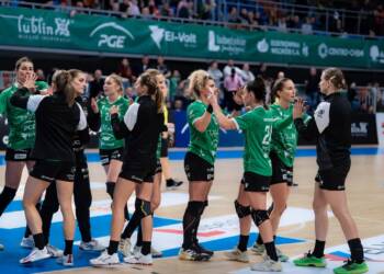 Zwycięstwo na koniec roku. Piłkarki ręczne wygrały na wyjeździe 2 EAttachments9225004ccdc1111d12723074439970ab4a74b0e xl