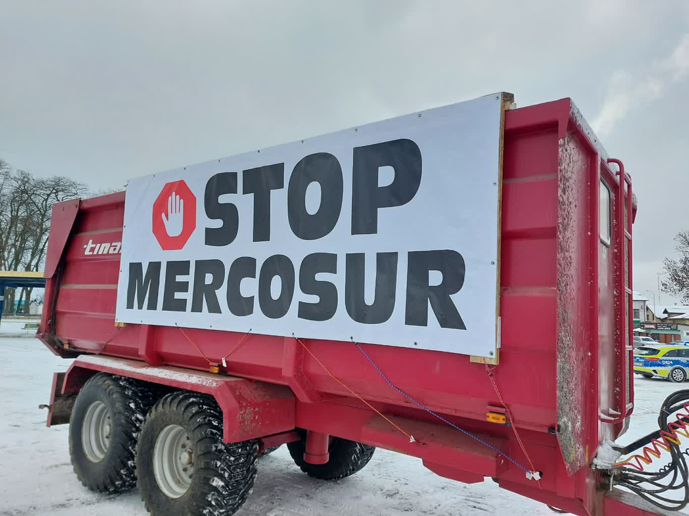„Mercosur zabija nasze rolnictwo”. Protest rolników w Rykach 3 605831623_786806811085476_7077162113625049665_n.jpg