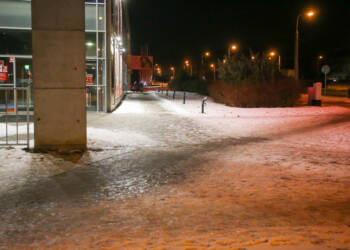 IMGW ostrzega przed gołoledzią w regionie. Na drogach będzie ślisko 4 EAttachments7681417565e662480dd374028756e039f641572