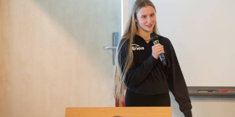 EAttachments8620372a4f3860dbd06f2bc51e14f518e7e89dc xl