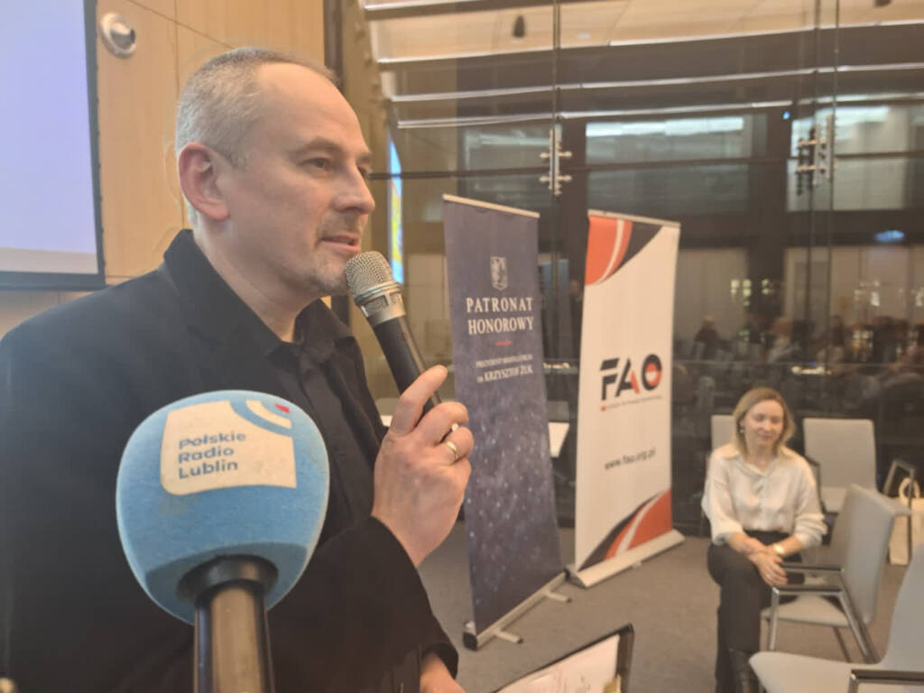 EAttachments91792359cbe12a119380eb060bfdaa2db58172a xl