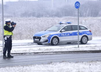 Powroty z długiego weekendu. Policja apeluje o ostrożną jazdę 9 EAttachments925559547c58296301f9cafd8c2ea7f2130b96d xl