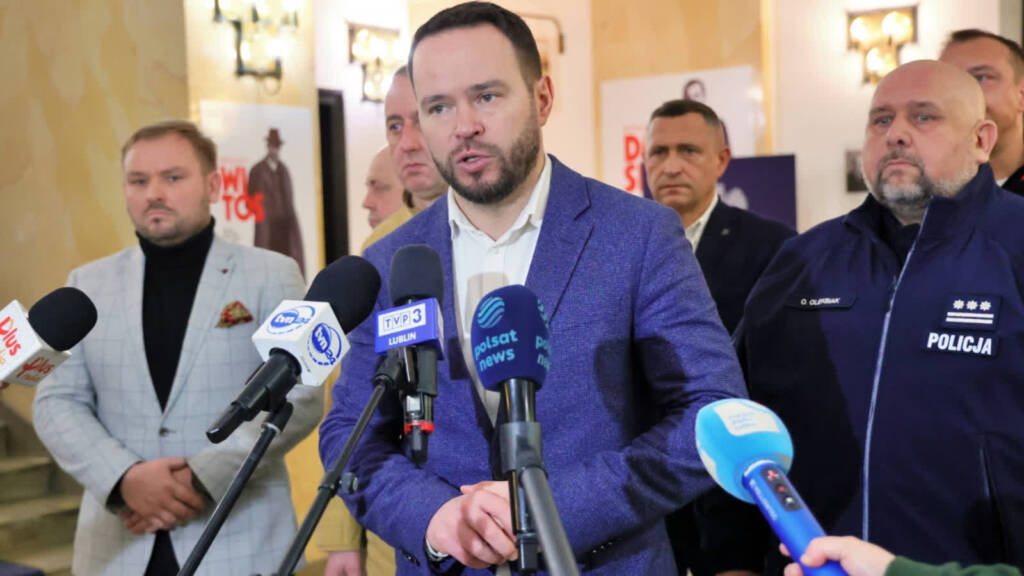 EAttachments925559716ae2d2a33bb55ef1d12d8f931b6dd09 xl