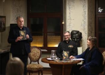 EAttachments9255731e50cf54c95463922645e241e30d16395