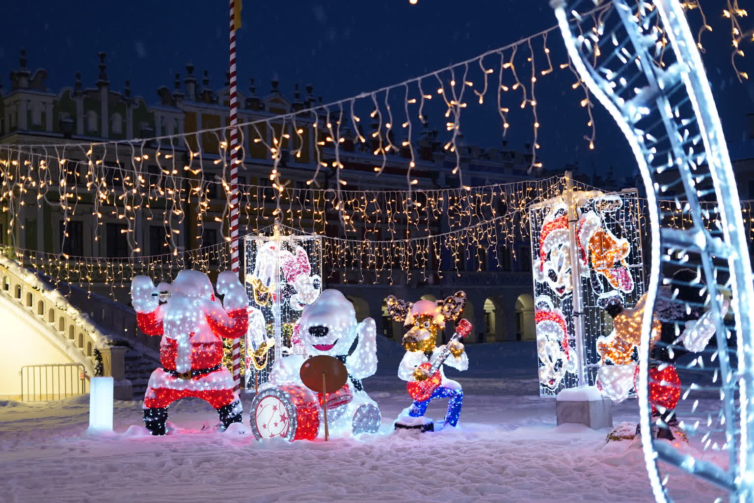 „Baśniowy” Zamość w śniegu