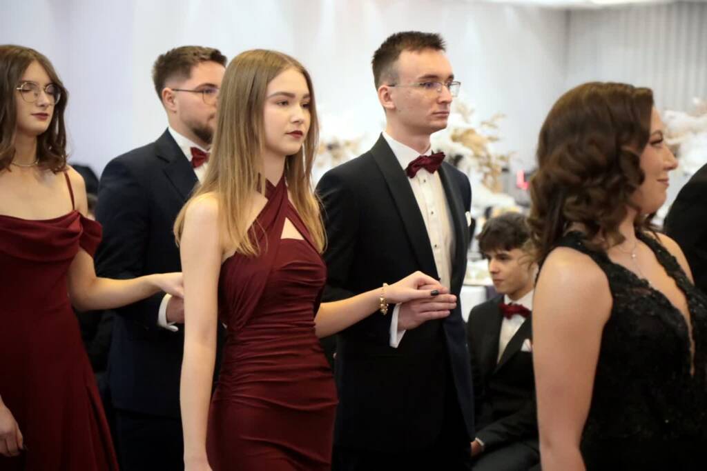 Bal studniówkowy Państwowej Szkoły Budownictwa i Geodezji w Lublinie 1 EAttachments926295794d419e0f0eb996233c388170fb4adf0 xl