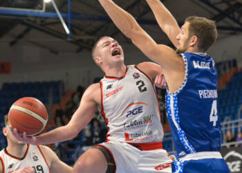 EAttachments926430714e4eb0947a47198c2ca150ba7fde82e xl