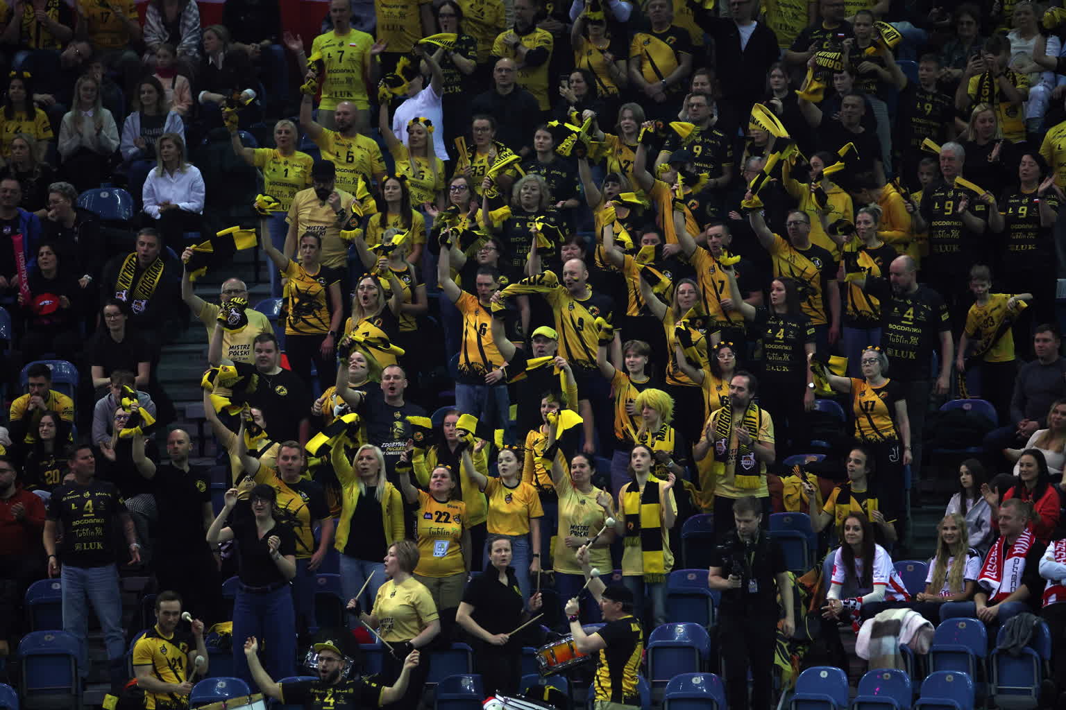 Złoty wieczór w Krakowie! Bogdanka LUK Lublin z Pucharem Polski 2 mid-26111470.jpg