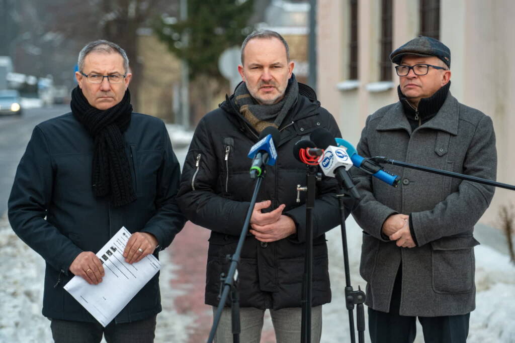 EAttachments927822520bc4b7e5052aadda42f588f4b494d55 xl