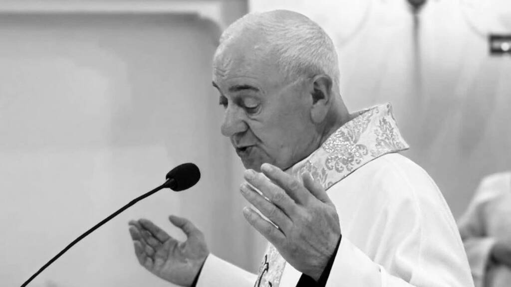 EAttachments927937008ab14bb06bf81777ad1fde629a3772c xl