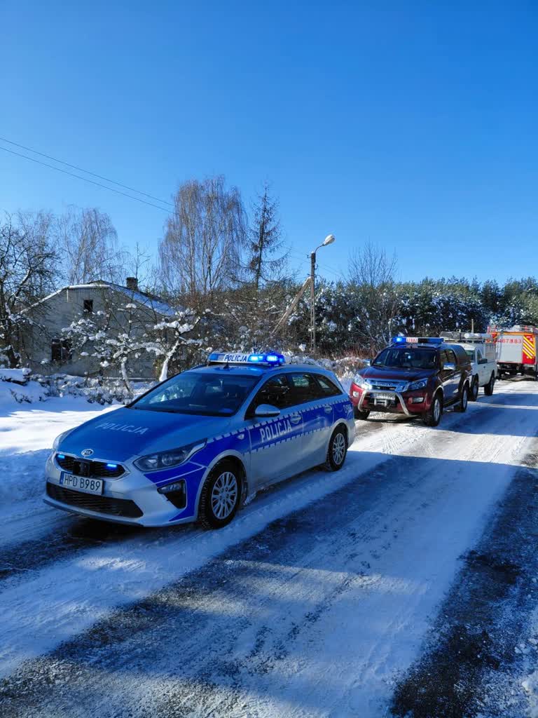 Tragiczny pożar w powiecie łęczyńskim. Nie żyje matka z córką 2 615874465_1186523443651035_5318085093501716133_n.jpg