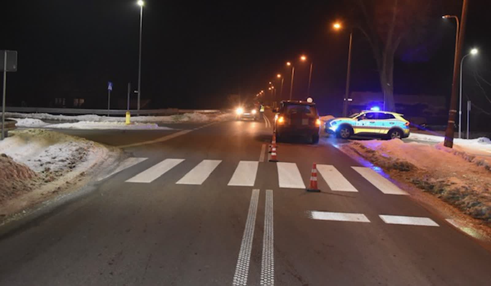 Tragiczne skutki potrącenia na pasach. Kobieta zmarła w szpitalu 2 340-283752.jpg