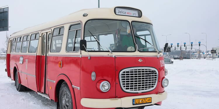 Finał WOŚP w Lublinie: przejazd zabytkowych samochodów przez ulice miasta 1 EAttachments9295724180b1851d69ad579fd9a3381a1ce5523 xl