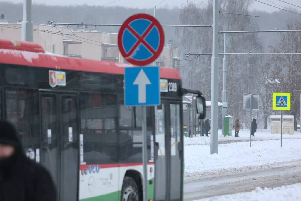Najtrudniej w gminach ościennych. Komunikacja miejska zmaga się z pogodą 2 EAttachments92984449c3be49d6831cbadf6ff618db7bb9171 xl