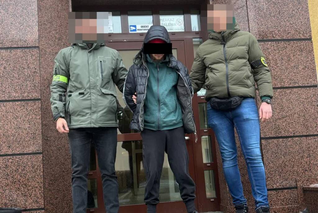 Werbował i nadzorował oszustwa na „policjanta”. 19-latek w areszcie 1 EAttachments9300901c2b519fdc8283bead8f944dc63312d53 xl