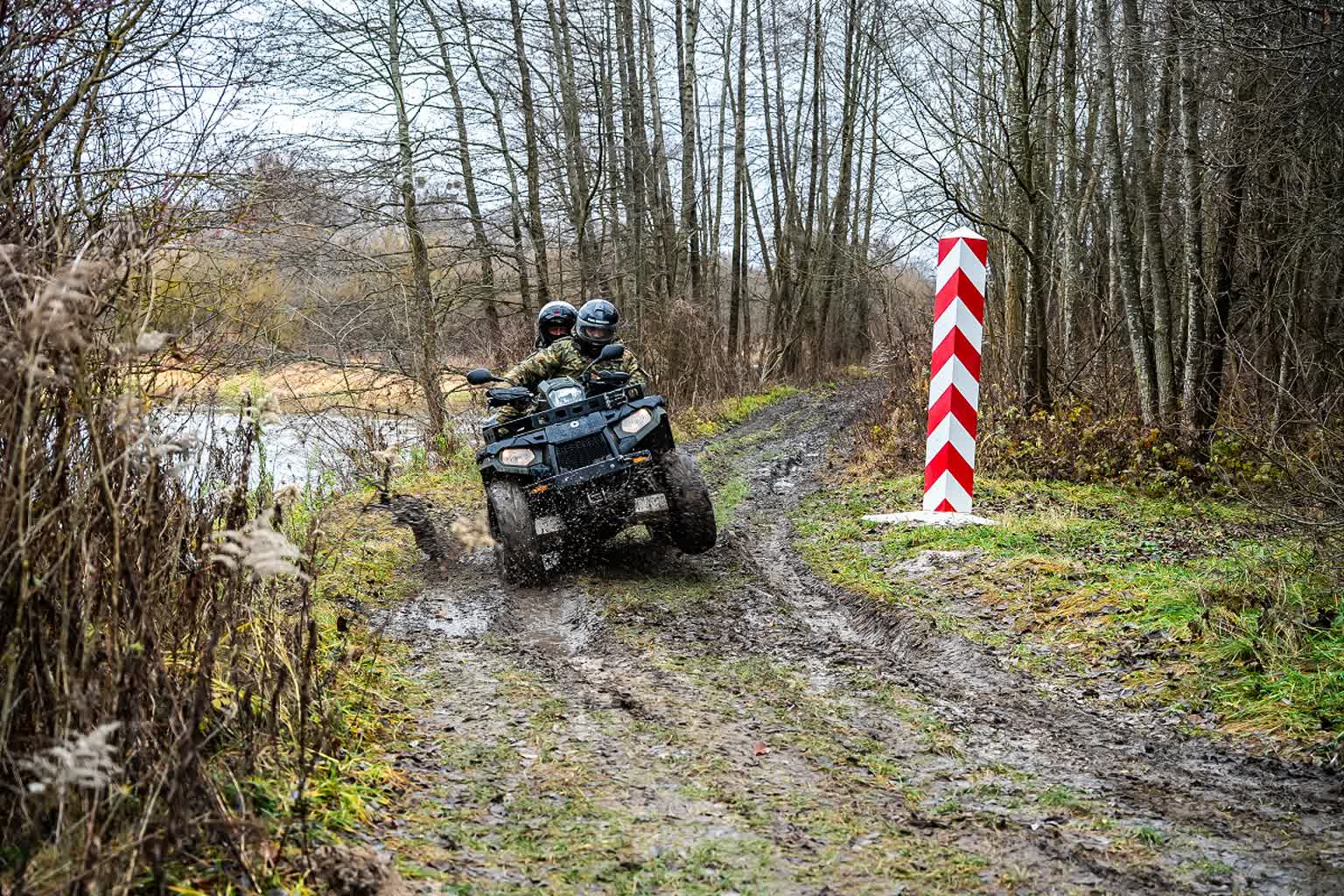 Straż Graniczna rekrutuje. 170 nowych miejsc w nadbużańskim oddziale 2 12-339122.jpg