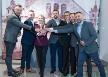 EAttachments930613385a7fc96c7125956f43aec976a953cc2 xl