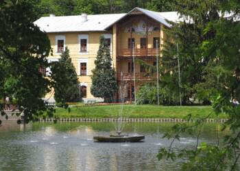 EAttachments4081704bf00e94a8efe97d6085308ec62b8147b