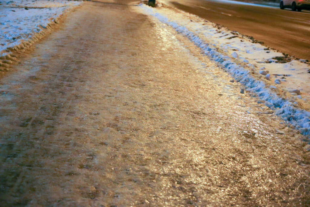 Będzie ślisko! IMGW ostrzega 11 powiatów 1 EAttachments768141797e575e294de4f84e8c64b2f8f38a40a