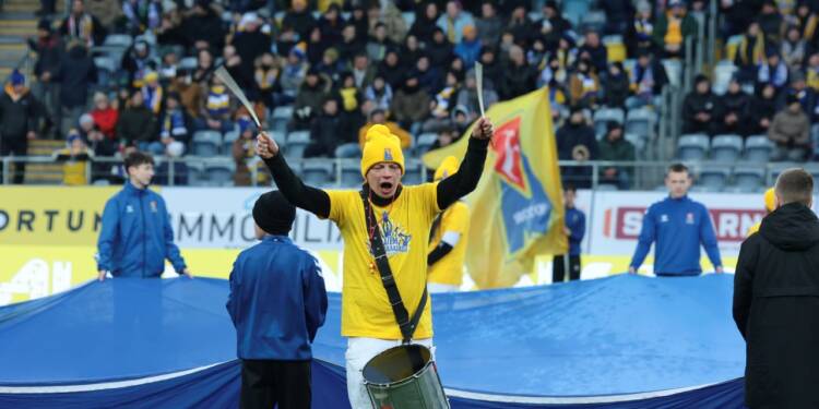 2025-02-01T14:41:14:79 ,  Fot. Piotr Michalski 
2025.02.01. LUBLIN . ARENA LUBLIN . MOTOR LUBLIN - LECHIA GDANSK .
FOT. PIOTR MICHALSKI