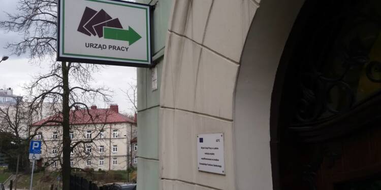 EAttachments930357880e364ea7f3865369b0f090f19fe0c12 xl