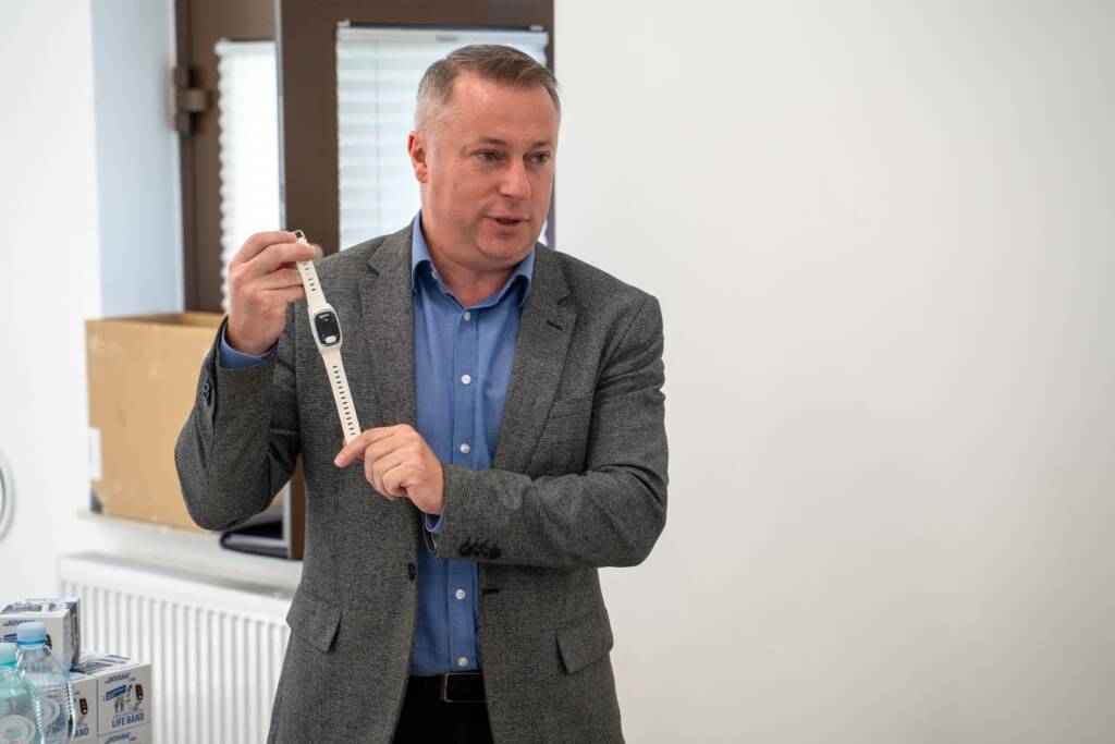 EAttachments931051023352cf4b801366d1325e84c370c1ae5 xl