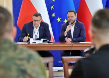 EAttachments9310779f03b0e6e0b8d775d3ce10a460fe44805 xl